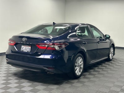 2022 Toyota Camry LE