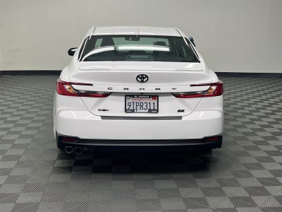 2025 Toyota Camry SE