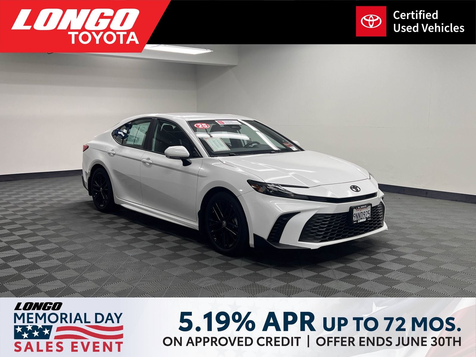 2025 Toyota Camry SE