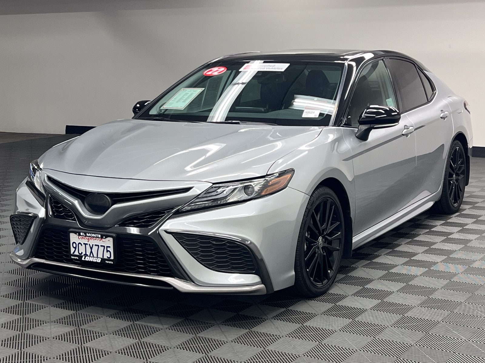 2022 Toyota Camry Hybrid XSE