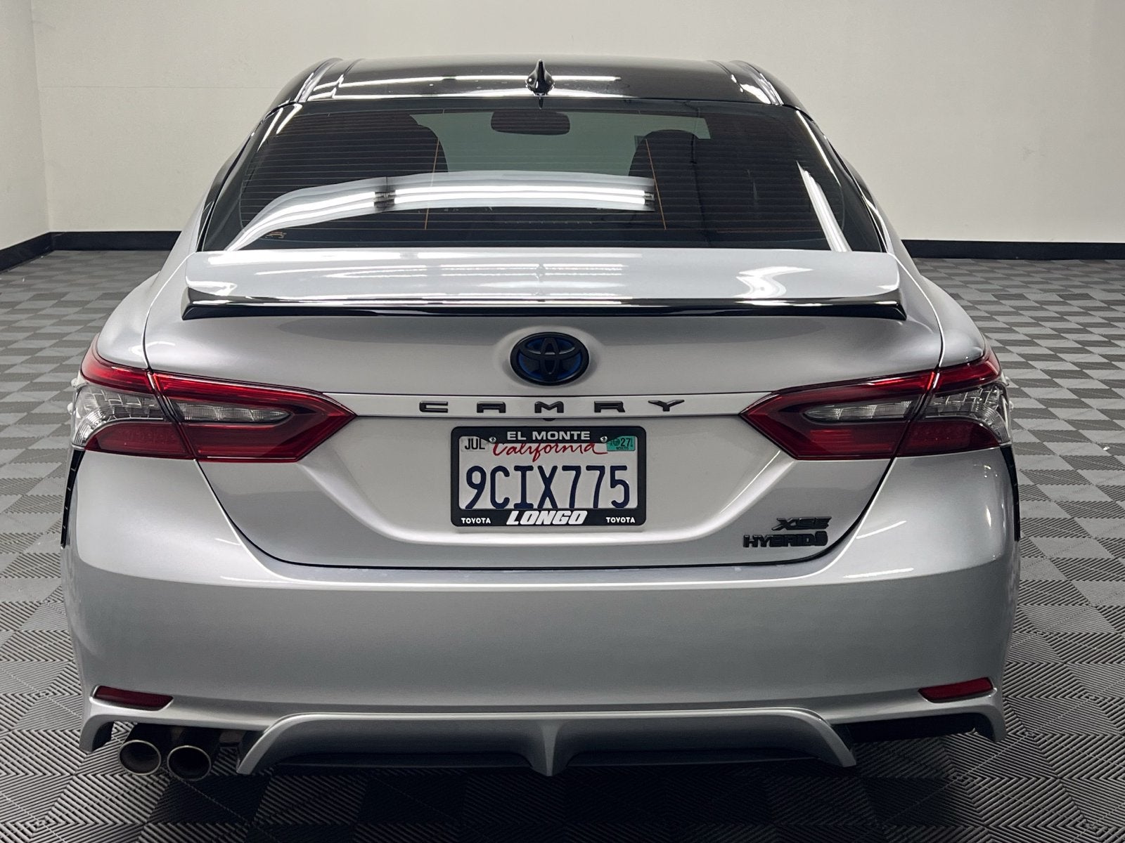 2022 Toyota Camry Hybrid XSE