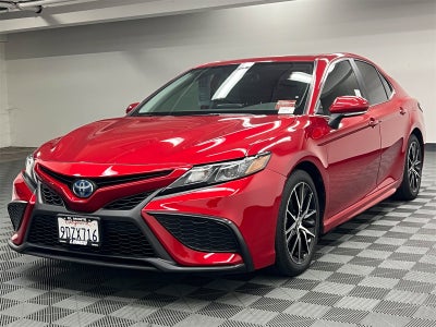 2023 Toyota Camry Hybrid SE