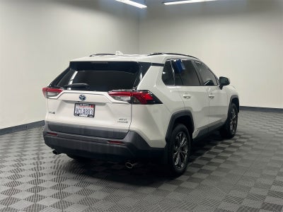 2022 Toyota RAV4 Hybrid XLE Premium