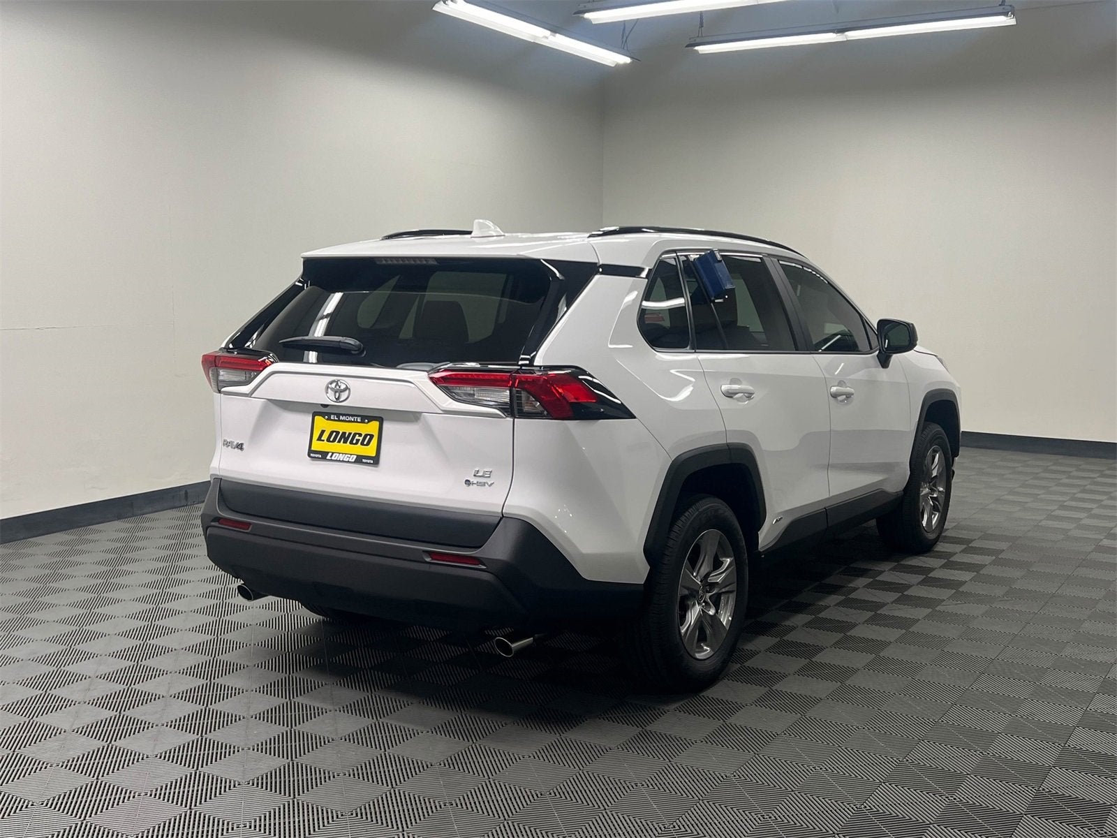 2025 Toyota RAV4 Hybrid LE
