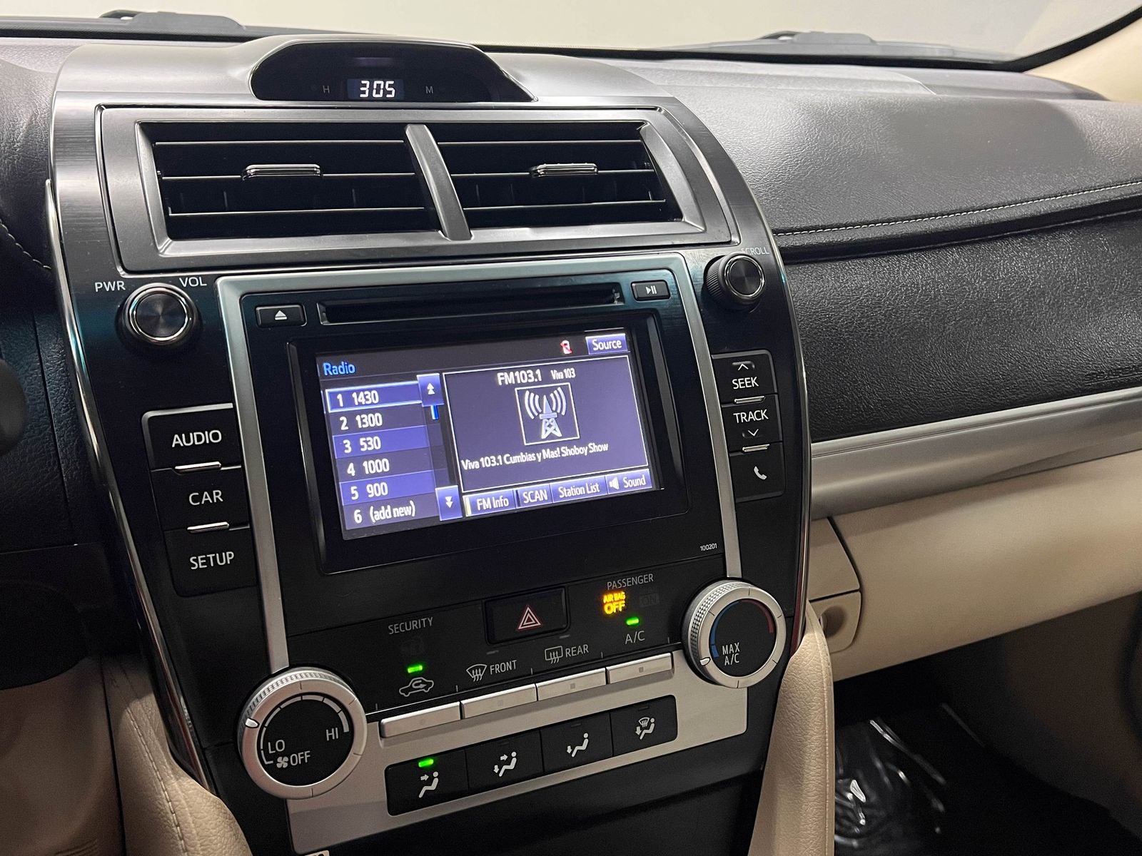 2014 Toyota Camry LE