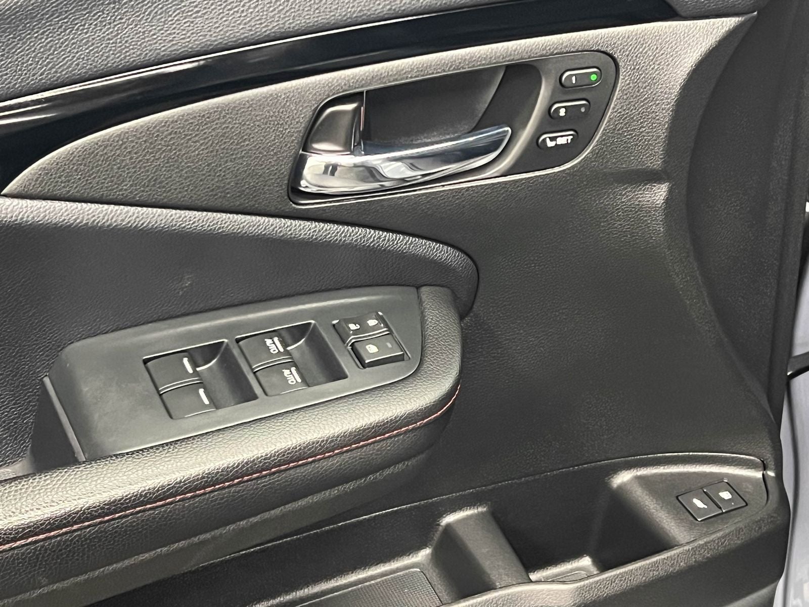 2022 Honda Pilot Black Edition