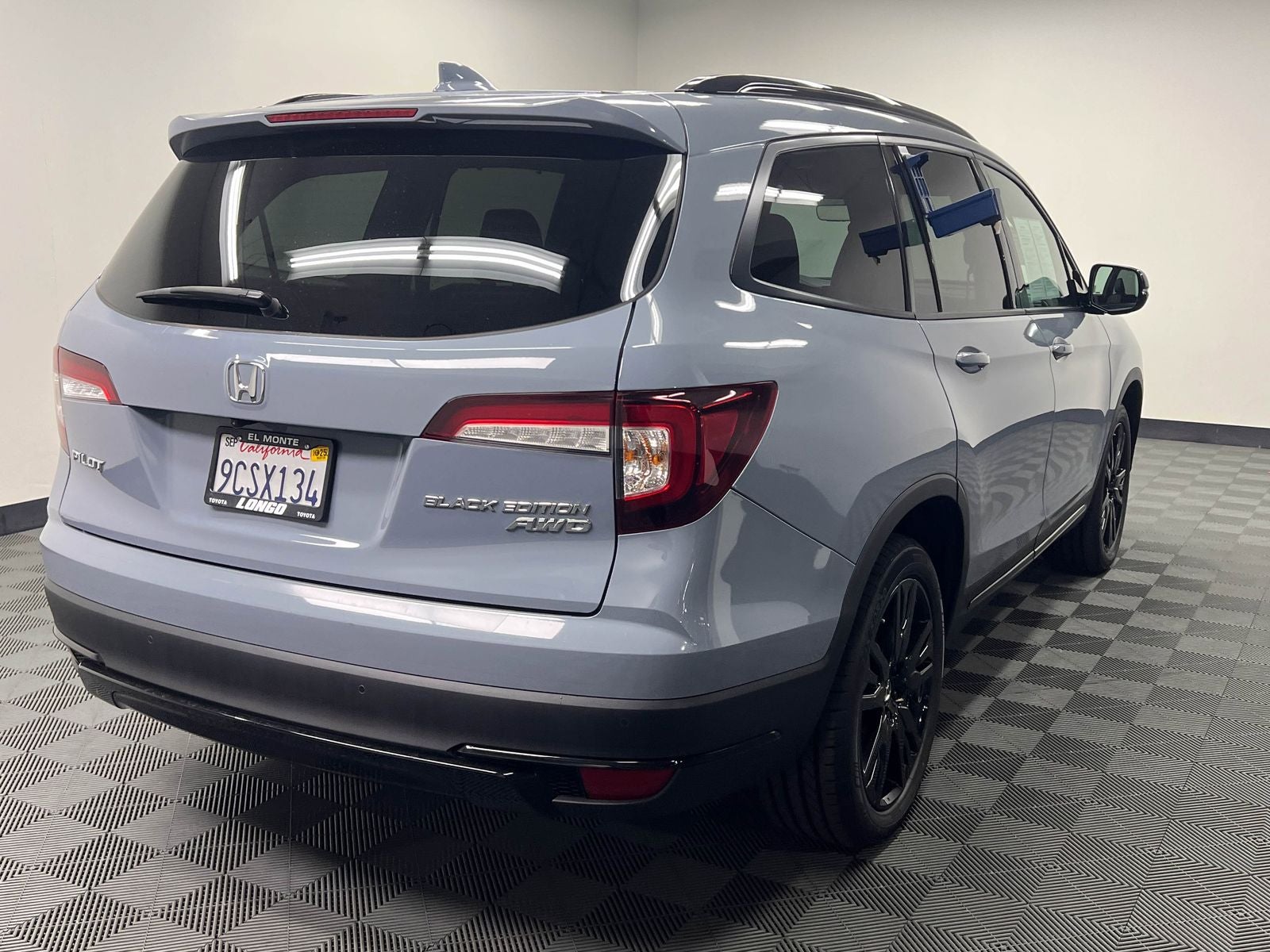 2022 Honda Pilot Black Edition