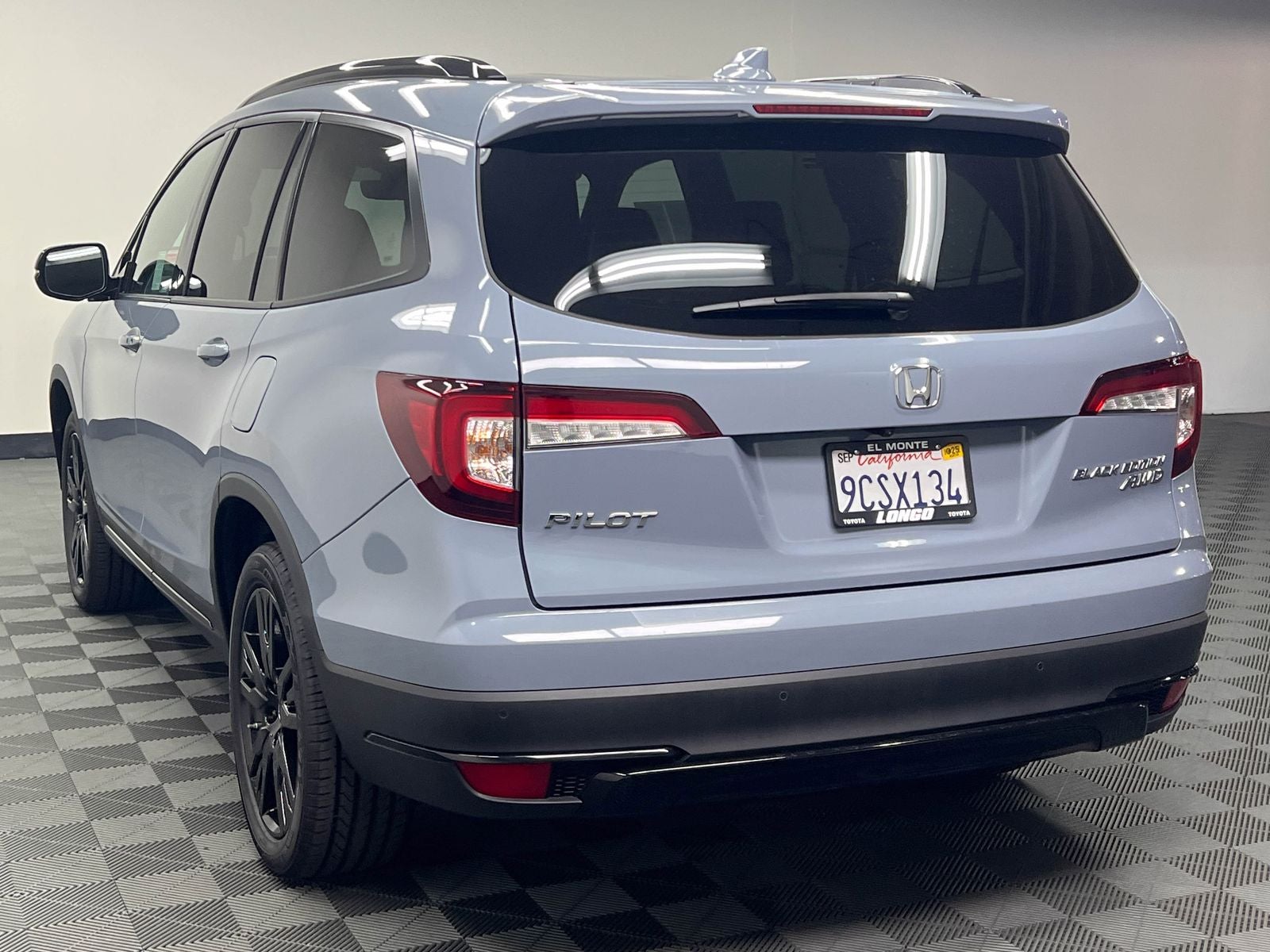 2022 Honda Pilot Black Edition