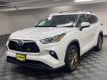 2023 Toyota Highlander Hybrid Bronze Edition