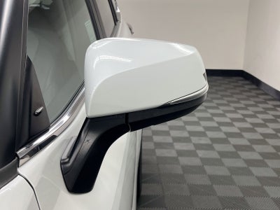 2023 Toyota Highlander Hybrid Bronze Edition