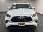 2023 Toyota Highlander Hybrid Bronze Edition