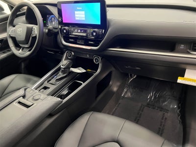 2026 Toyota Grand Highlander Hybrid XLE