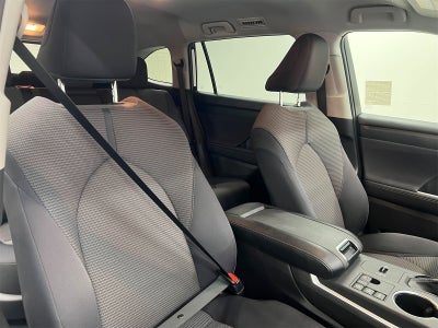 2023 Toyota Highlander Hybrid LE