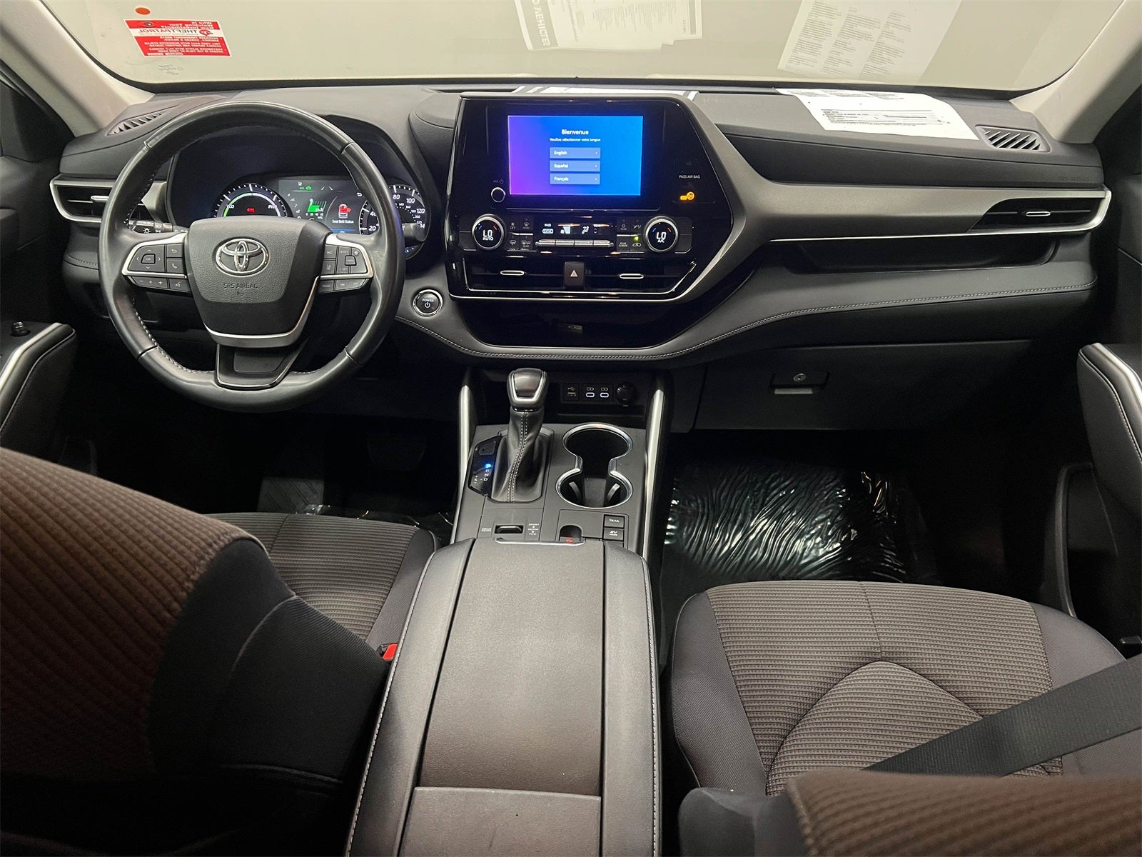 2023 Toyota Highlander Hybrid LE