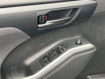 2023 Toyota Highlander Hybrid LE