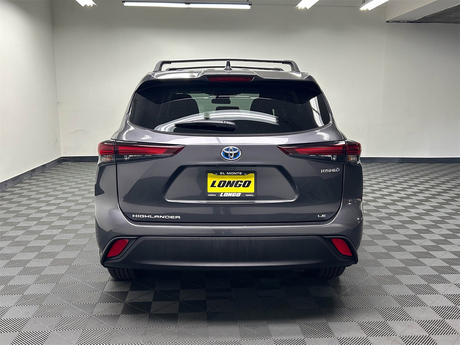 2024 Toyota Highlander Hybrid LE