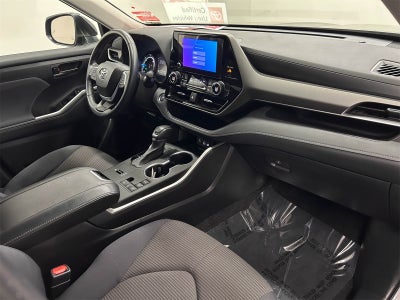 2024 Toyota Highlander Hybrid LE