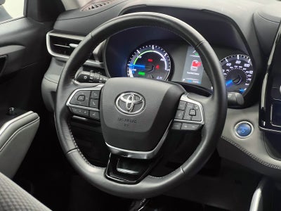 2021 Toyota Highlander Hybrid LE