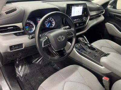 2021 Toyota Highlander Hybrid LE