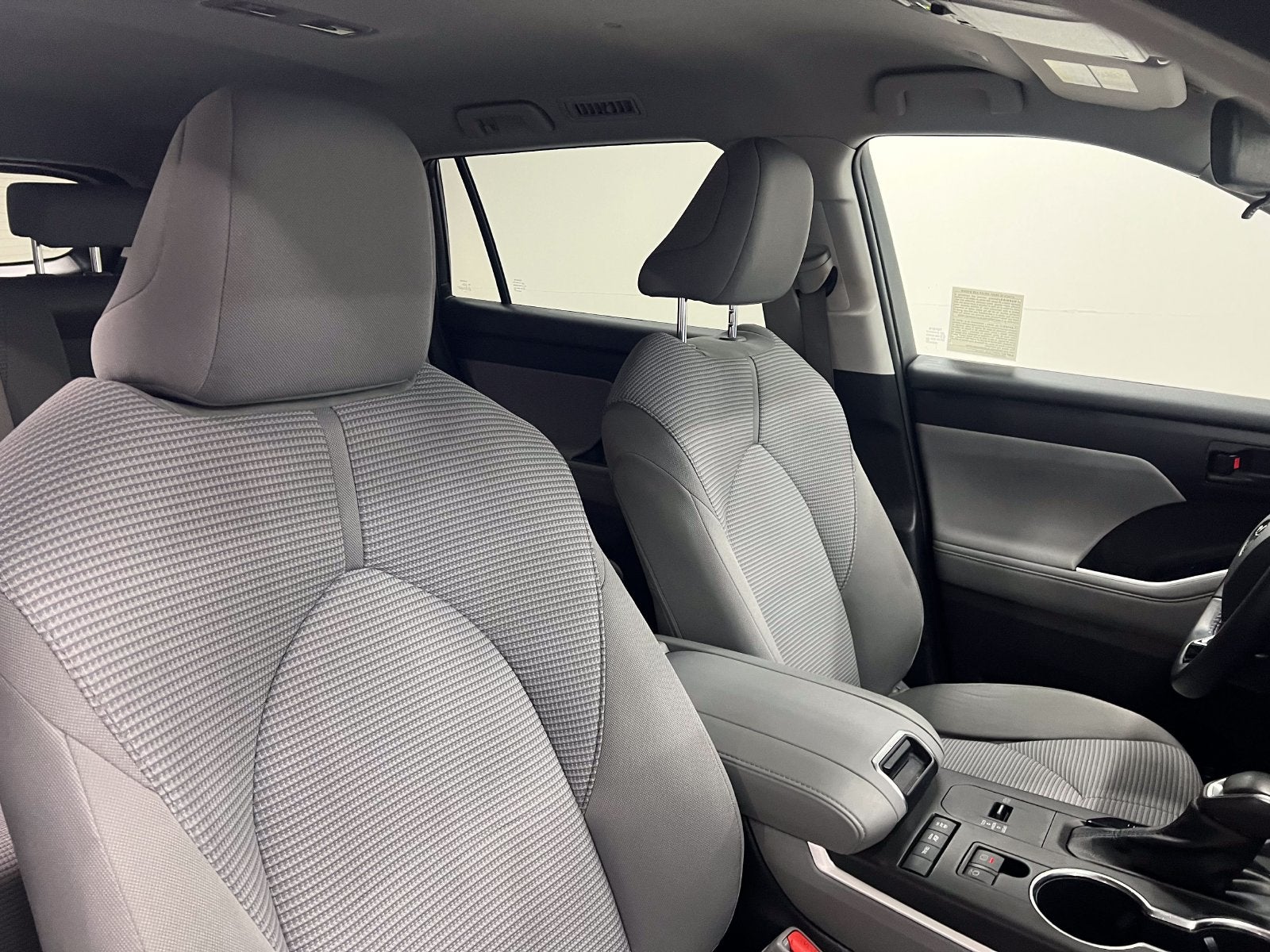 2021 Toyota Highlander Hybrid LE
