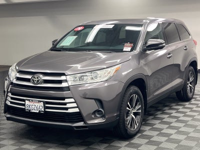 2019 Toyota Highlander LE