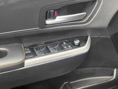 2025 Toyota Sienna Woodland Edition 7 Passenger