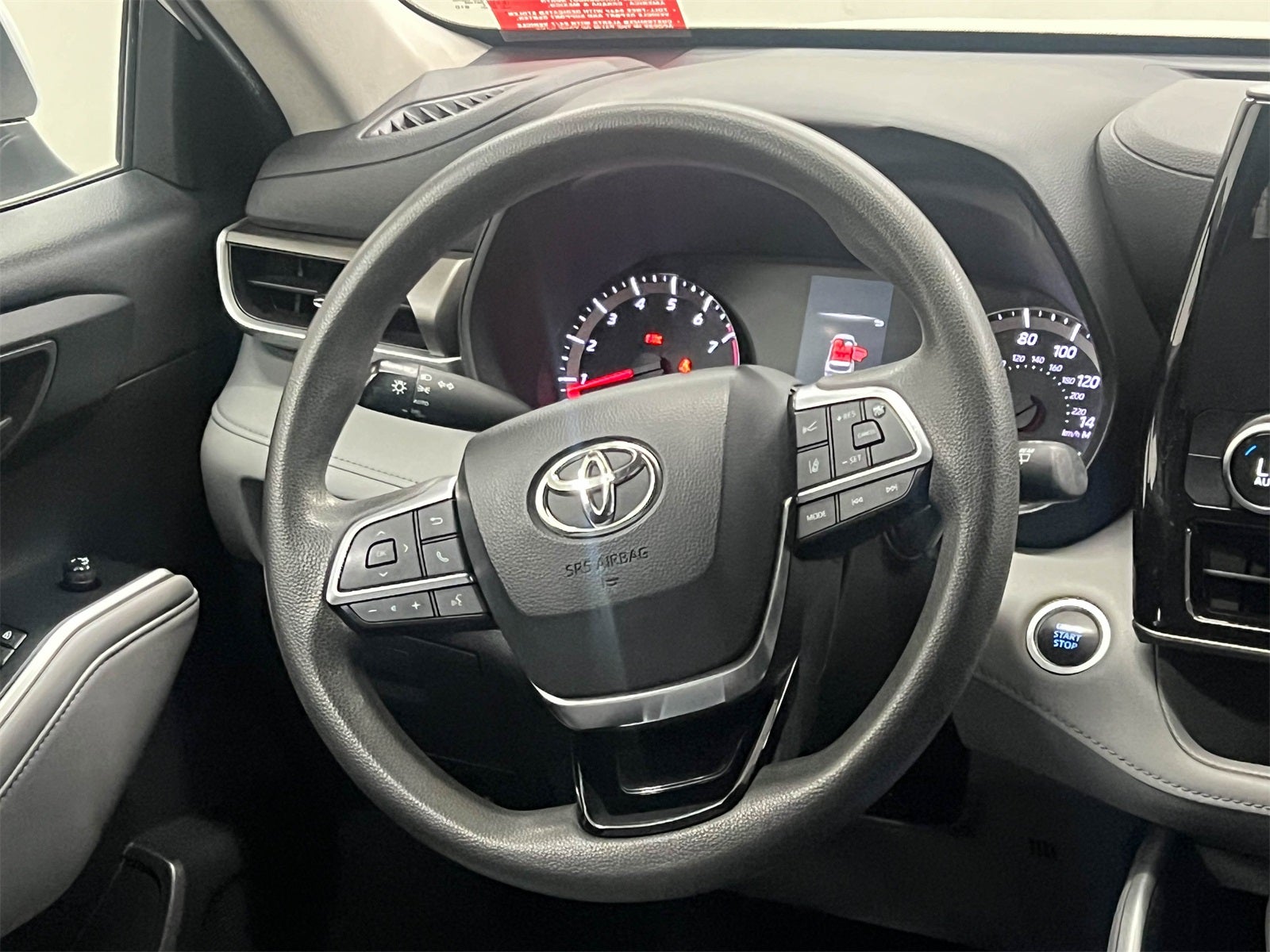 2020 Toyota Highlander L