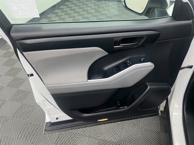 2020 Toyota Highlander L