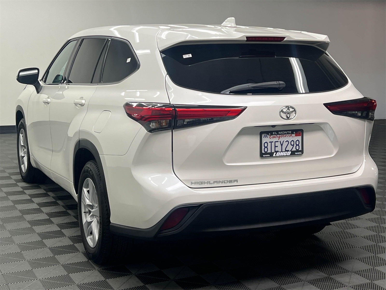 2020 Toyota Highlander L