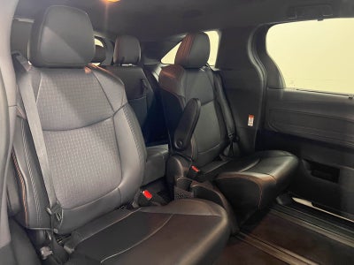 2022 Toyota Sienna XSE 7 Passenger