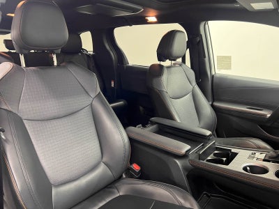 2022 Toyota Sienna XSE 7 Passenger