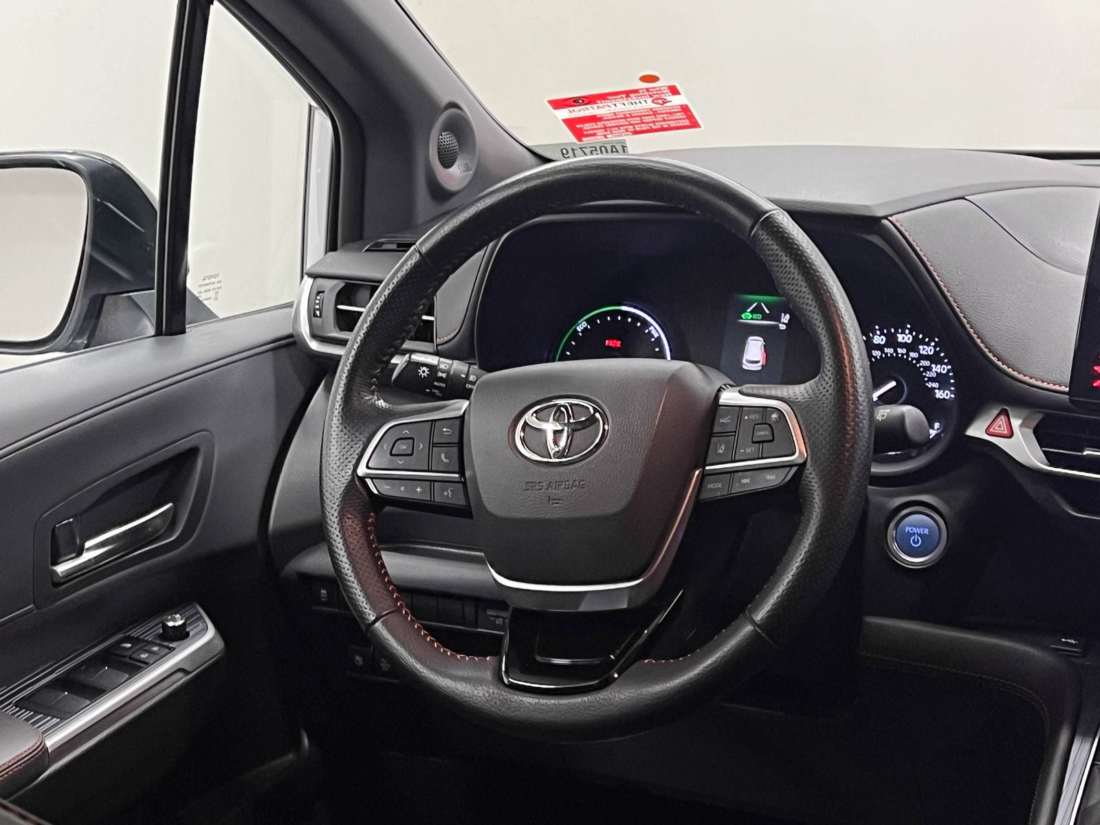 2022 Toyota Sienna XSE 7 Passenger