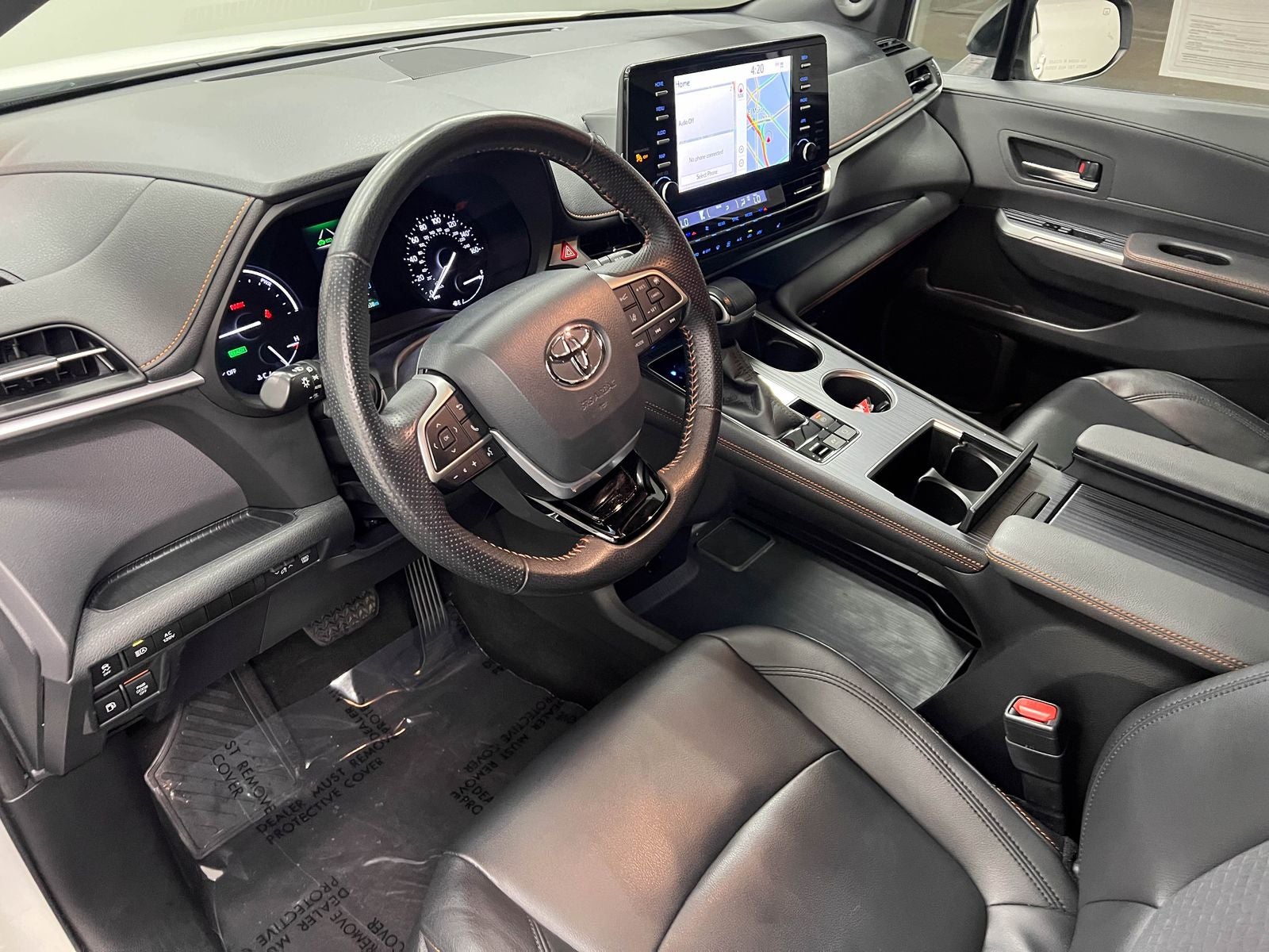 2022 Toyota Sienna XSE 7 Passenger