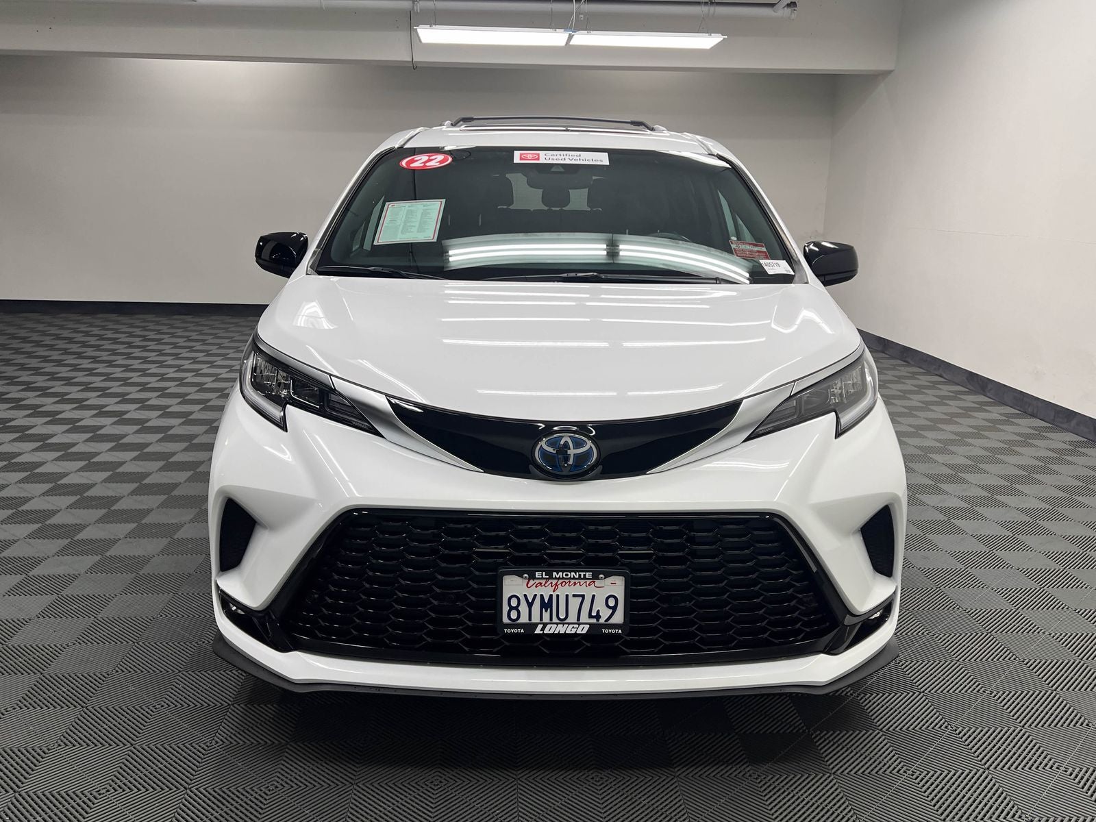 2022 Toyota Sienna XSE 7 Passenger