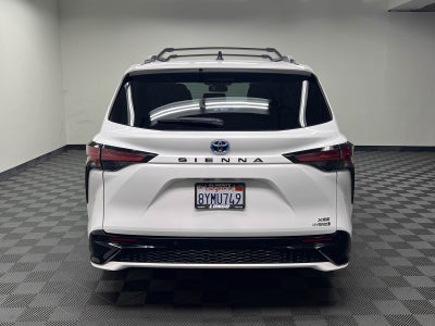 2022 Toyota Sienna XSE 7 Passenger