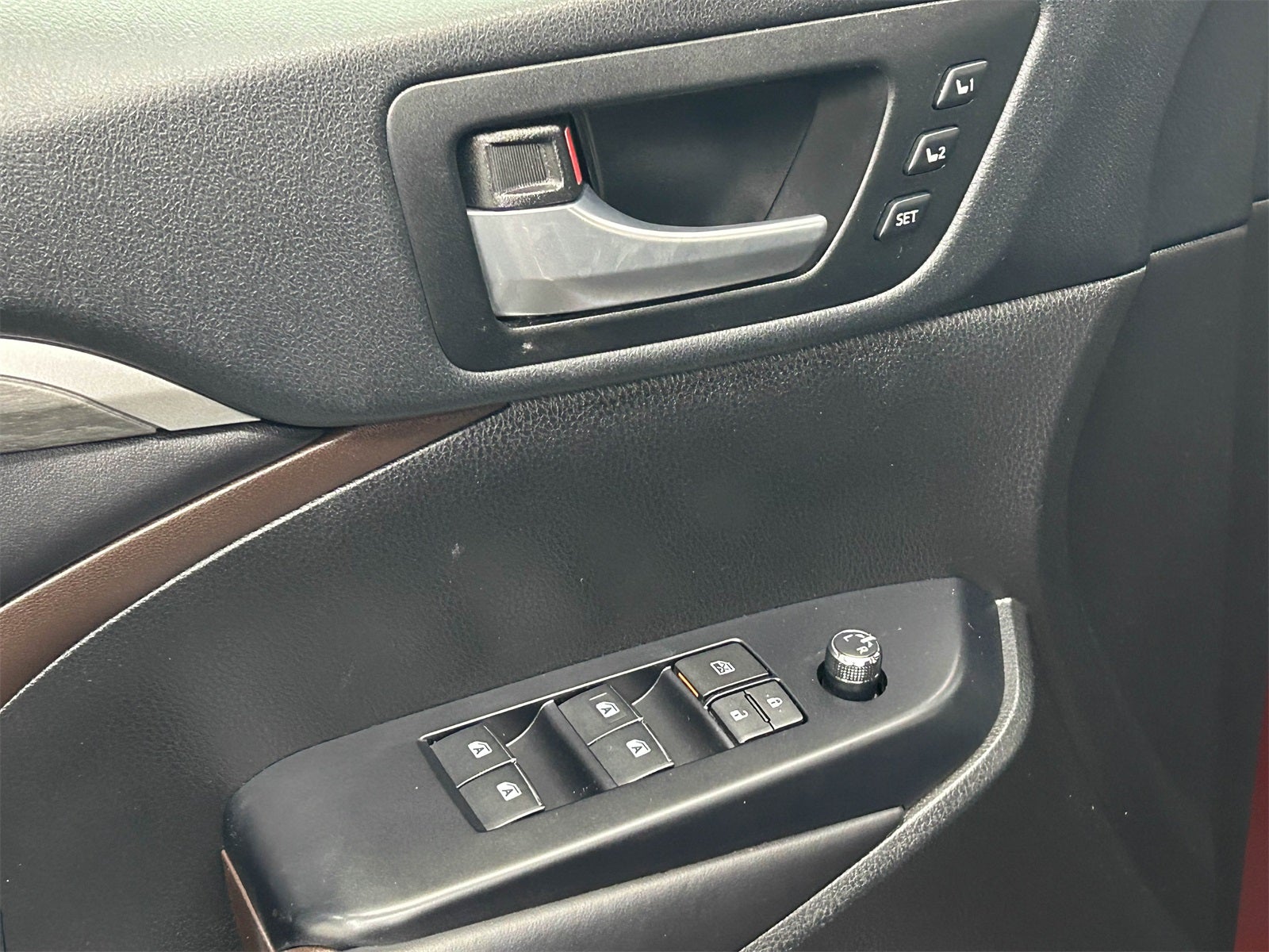 2018 Toyota Highlander Limited Platinum