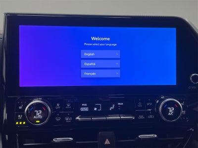 2023 Toyota Highlander Hybrid Platinum