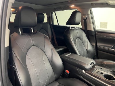 2022 Toyota Highlander Platinum