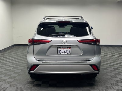 2022 Toyota Highlander Platinum