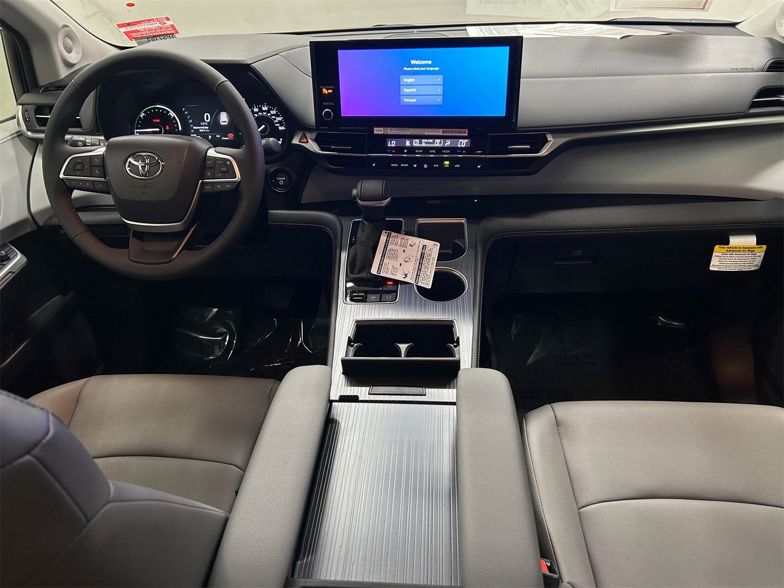 2025 Toyota Sienna XLE