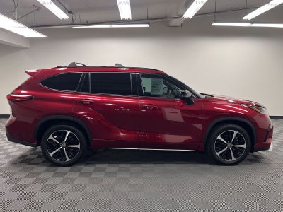 2021 Toyota Highlander XSE
