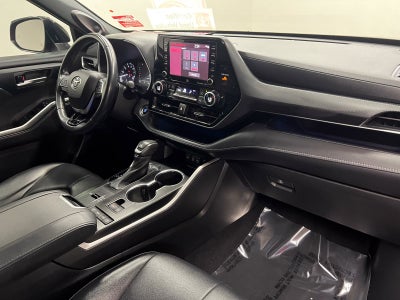 2021 Toyota Highlander XSE