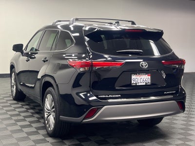 2023 Toyota Highlander Platinum
