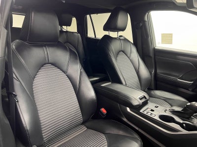 2023 Toyota Highlander XSE
