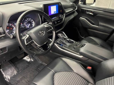 2023 Toyota Highlander XSE