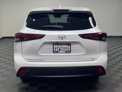 2025 Toyota Highlander XLE