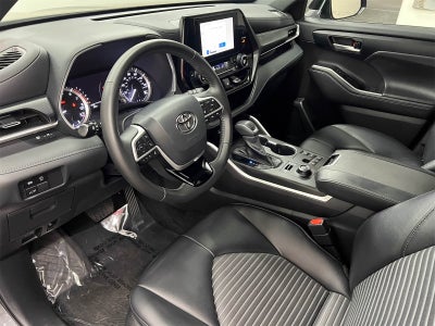2023 Toyota Highlander XSE