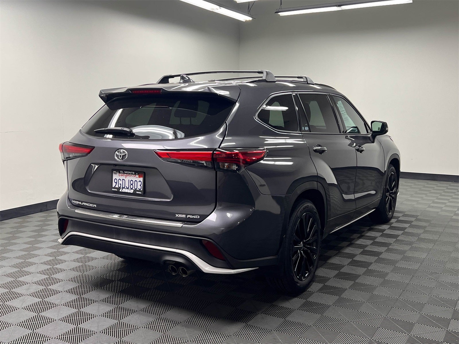 2023 Toyota Highlander XSE