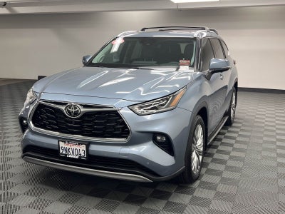 2024 Toyota Highlander Platinum