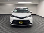 2025 Toyota Sienna LE 8 Passenger